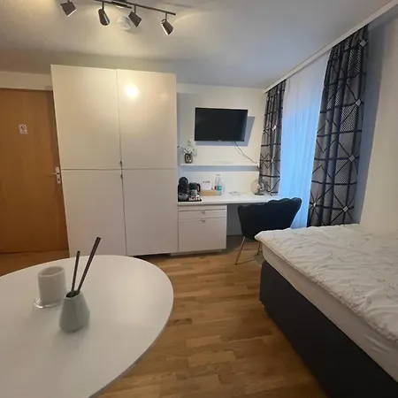 Lejlighed Einzelzimmer Mit Privatem Bad Naehe Ulmer Donautal - Ideal Fuer Geschaeftsreisen