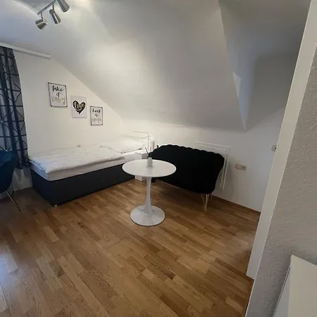 Lejlighed Einzelzimmer Mit Privatem Bad Naehe Ulmer Donautal - Ideal Fuer Geschaeftsreisen